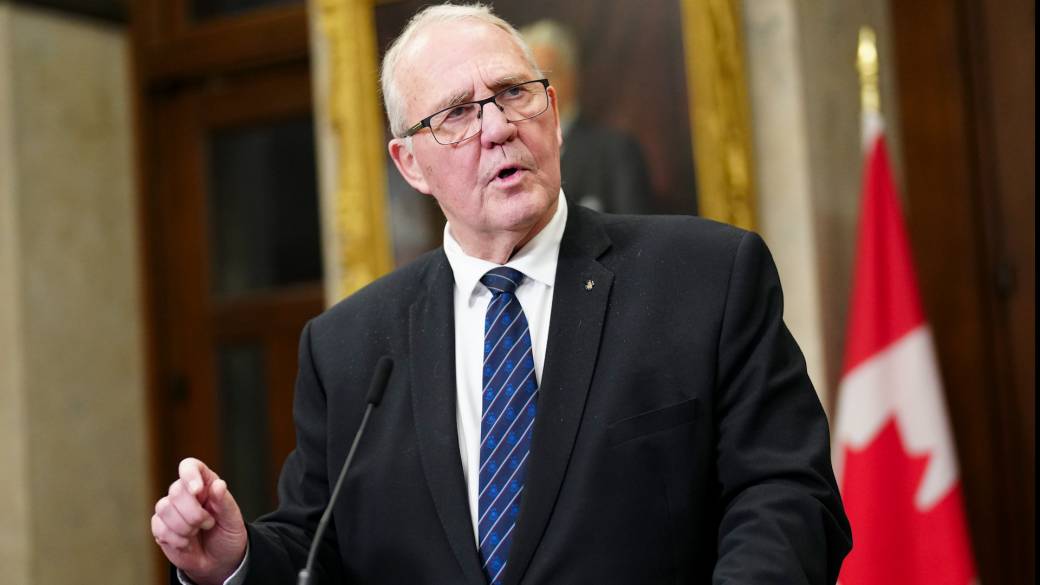 Click to play video: 'Canada has ‘work to do’ beyond defence policy update to meet military needs: Bill Blair'
