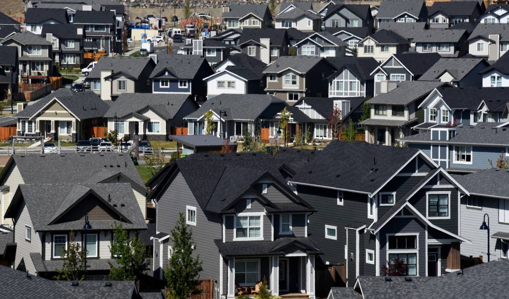 Click to play video: 'Will fourplexes destroy ‘neighbourhood character’? What to know amid debate'